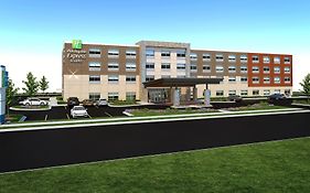 Holiday Inn Express & Suites Brunswick-Harpers Ferry Area By Ihg